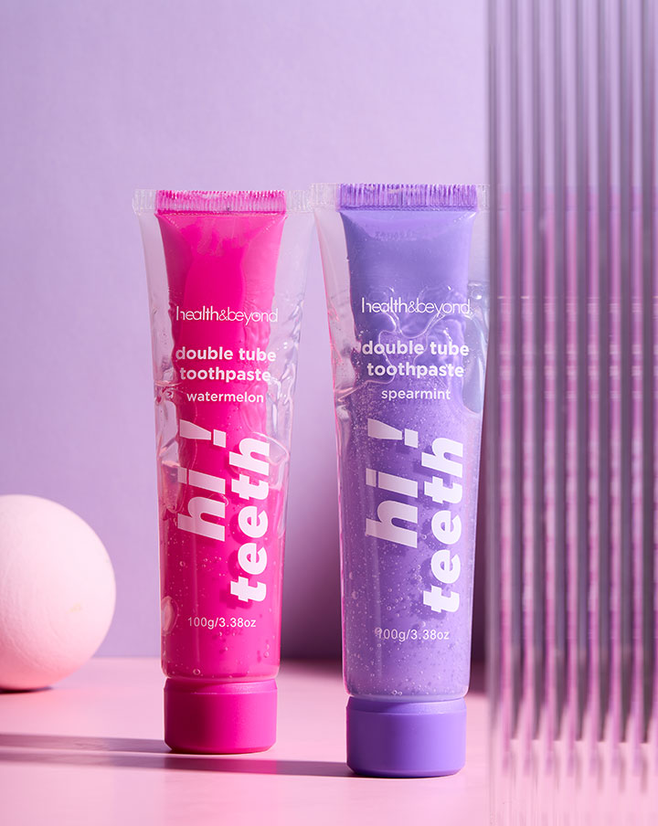 Creme dental de duplo efeito em tubo duplo